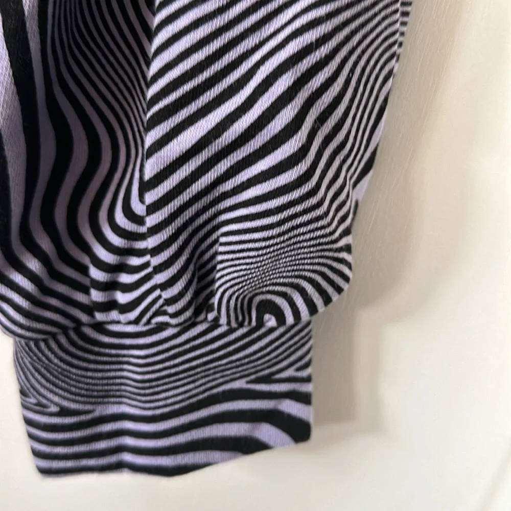 H&M Divided pants & hoodie; Large, purple & black - Picture 7 of 10
